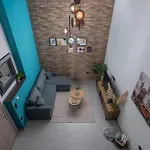 Apartment Roy Living